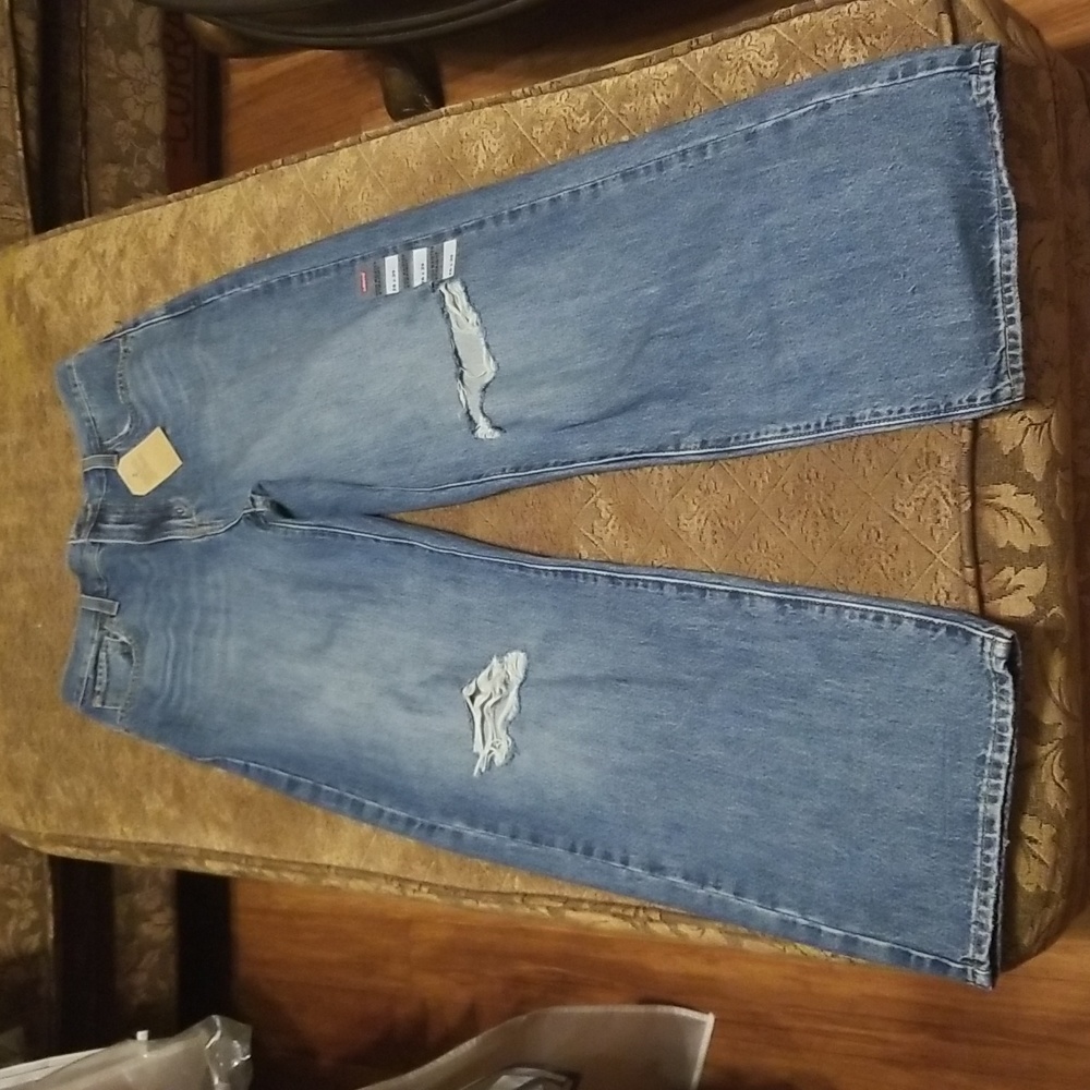 NWT Levi's High-Waisted Straight, 28x29